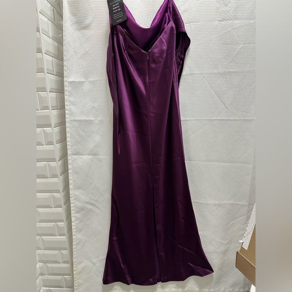 Retrofete Ester Dress in Eggplant Color - Picture 5 of 9